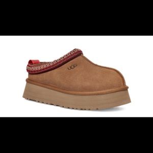 UGG Tazz Slippers Chestnut size 9